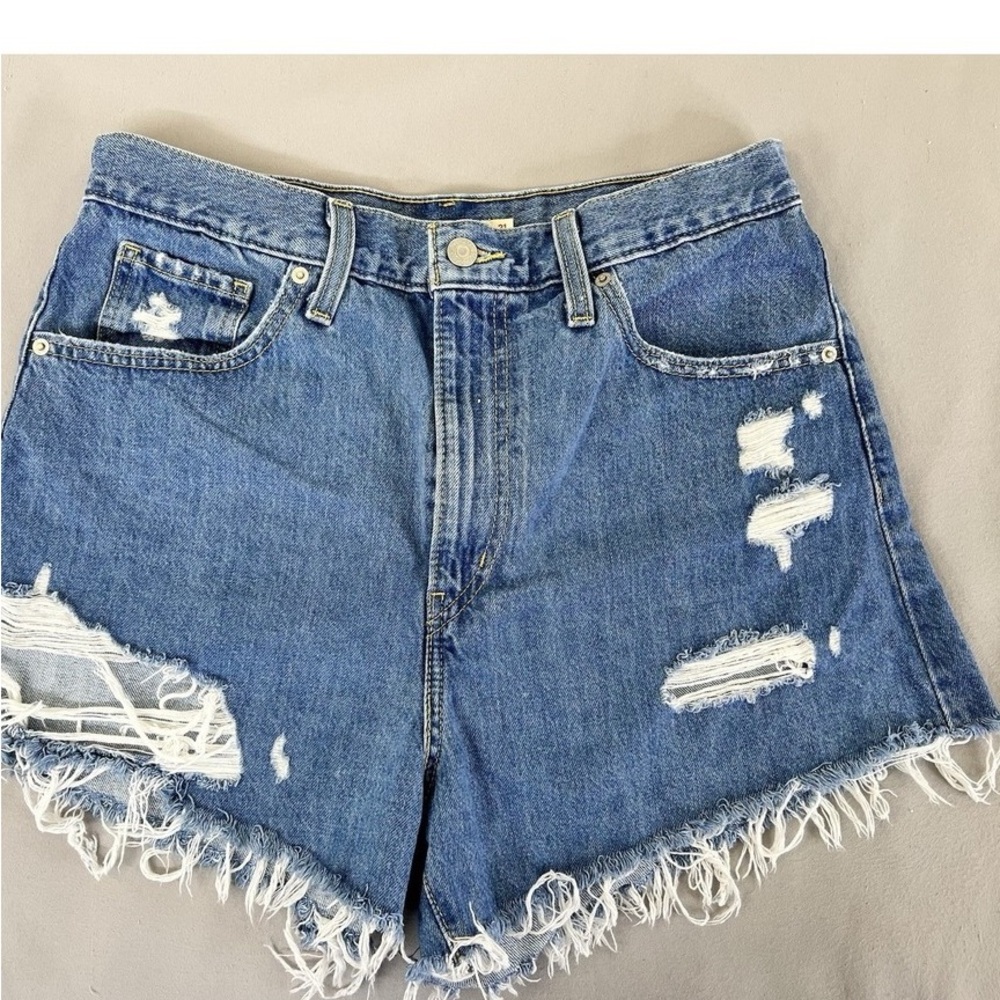 Trendy Frayed Hem Blue Jean Shorts